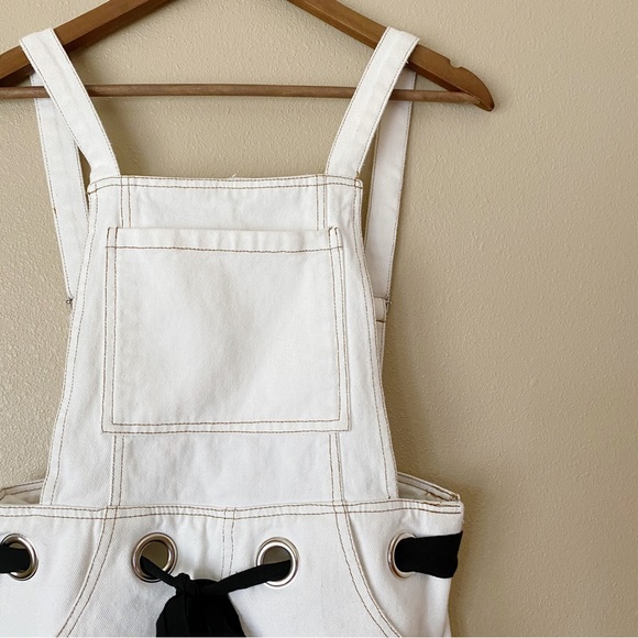 Le Lis Tie Waist White Overall Shorts - Picture 2 of 5